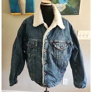 Levis Vintage 90's Sherpa Lined Denim Trucker Jacket Men’s Large, Made In USA